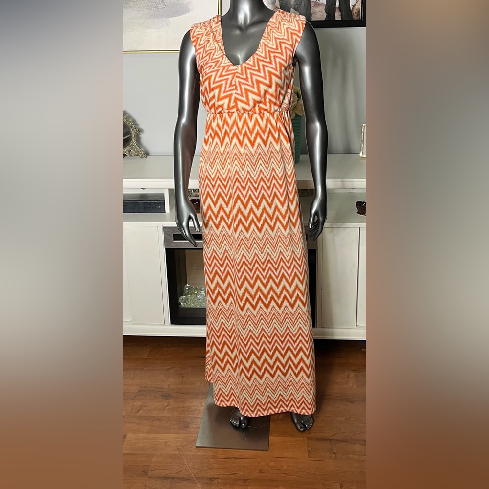 Sabine Orange Cream Chevron Print Maxi Dress Sleeveless V-Neck Size XS